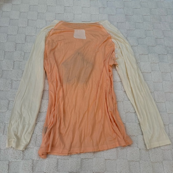 POL Cream and Peach Oversized Patch Star Raglan Long Sleeve Top, Medium NWOT - Picture 3 of 5